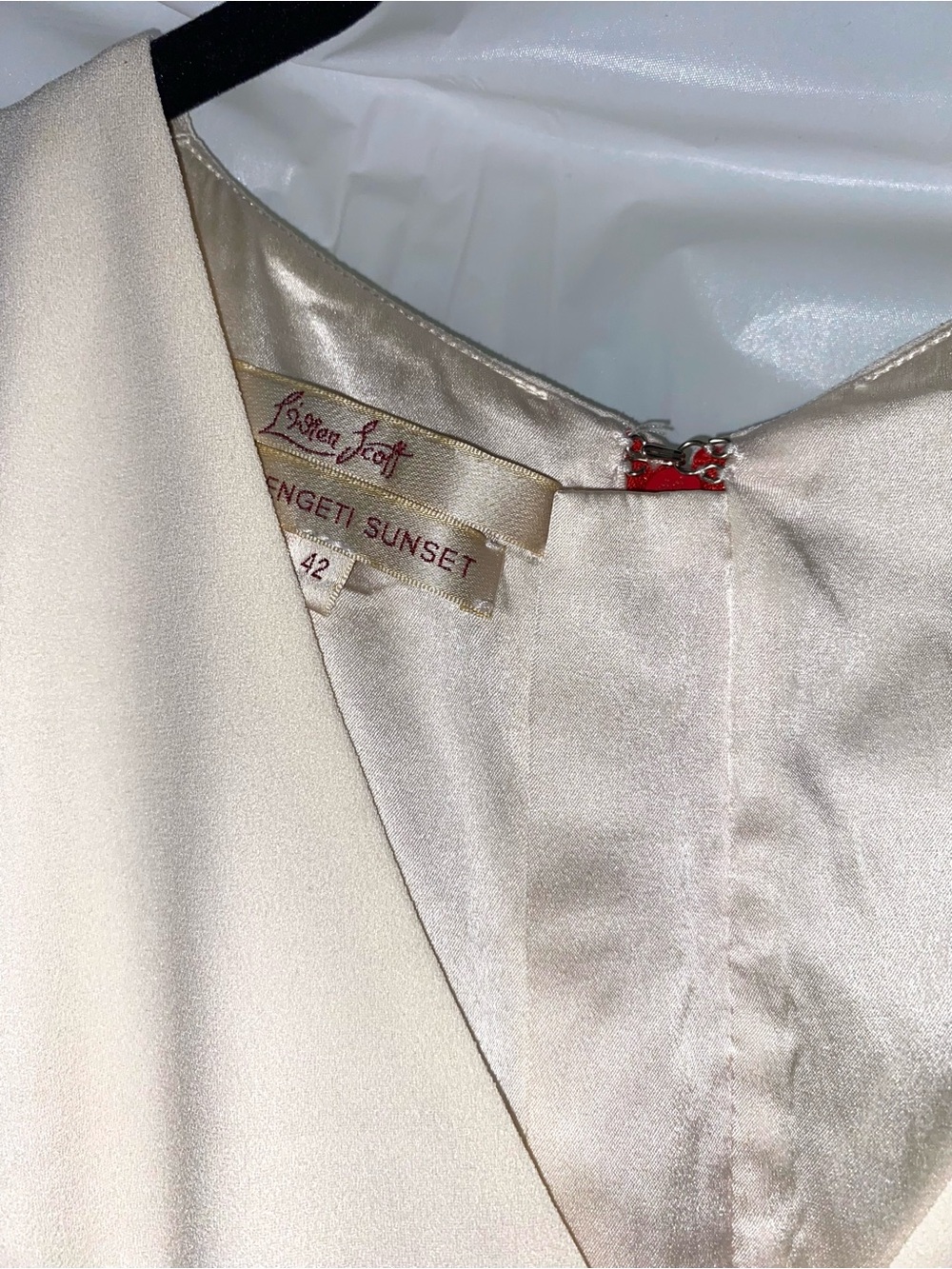 L'Wren Scott Serengeti Sunset Cream V-Neck Satin-Lined Dress - Picture 4 of 16